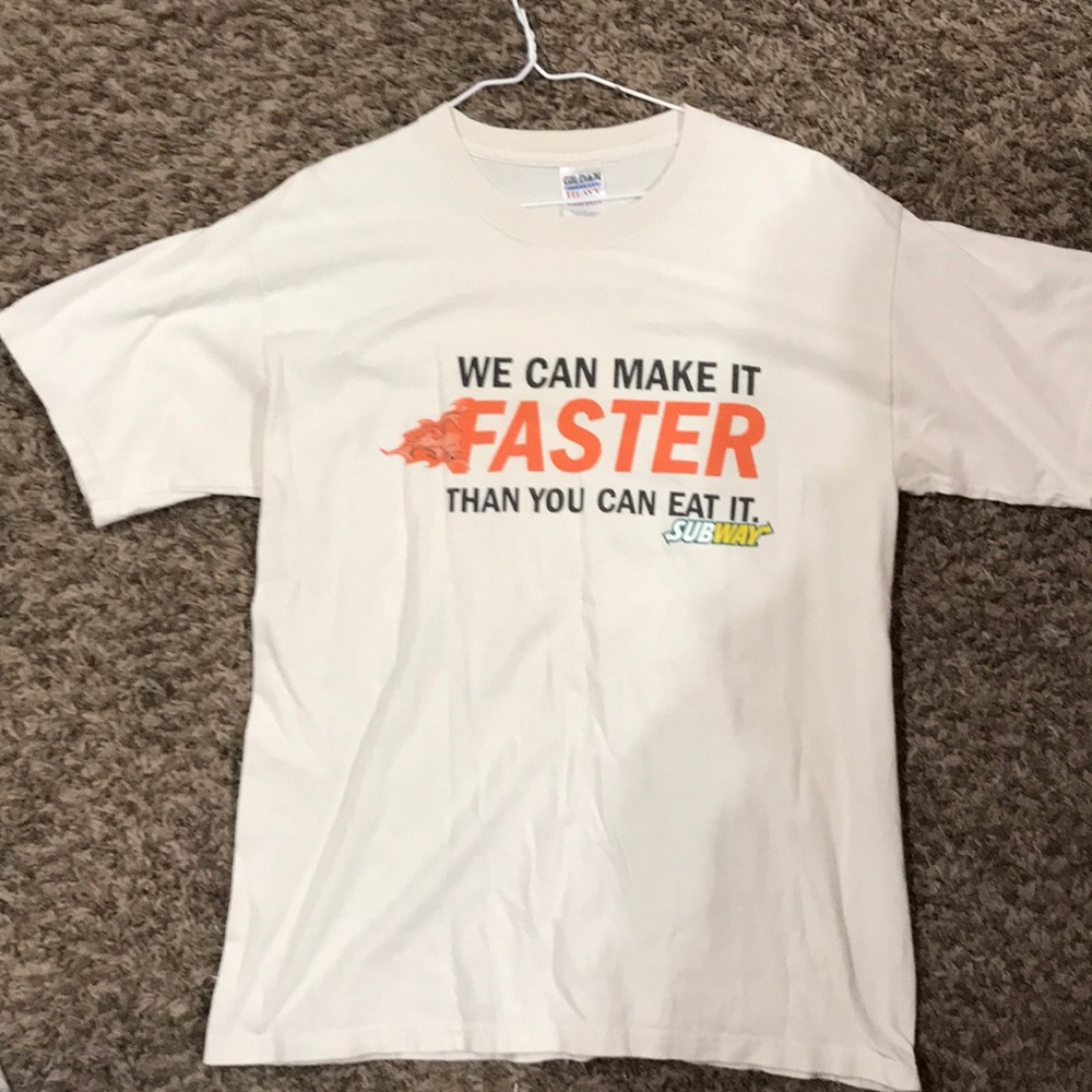 Gildan off-white T-shirt, Subway, mens L